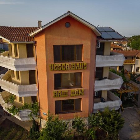 Guest House Nash Dom Kavarna Dış mekan fotoğraf